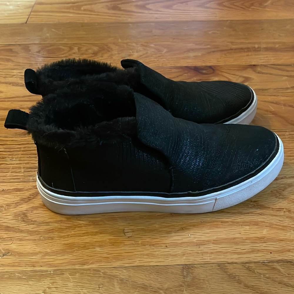 Toms booties